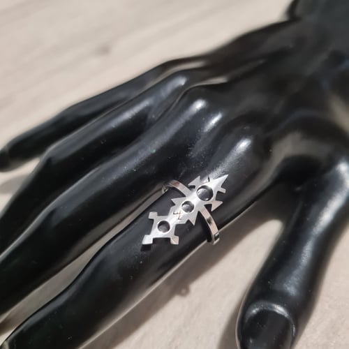 Image of KRIPKRIP RING BY BERBERISM