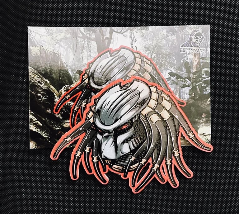 ACRYLIC BATTLE DAMAGED PREDATOR
