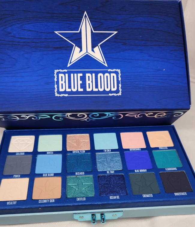 Blue Blood 18 Pan Palette