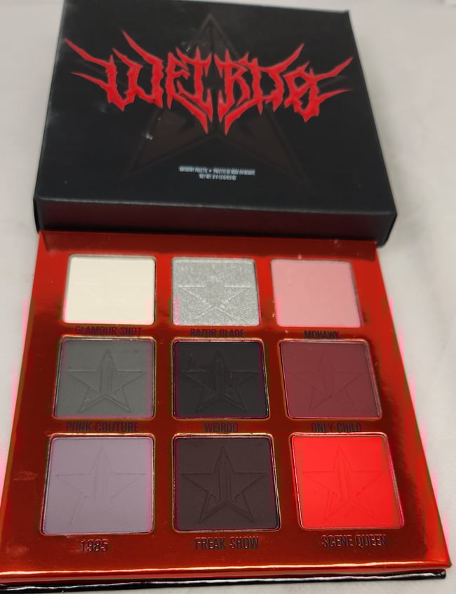 Weirdo 9 Pan Palette