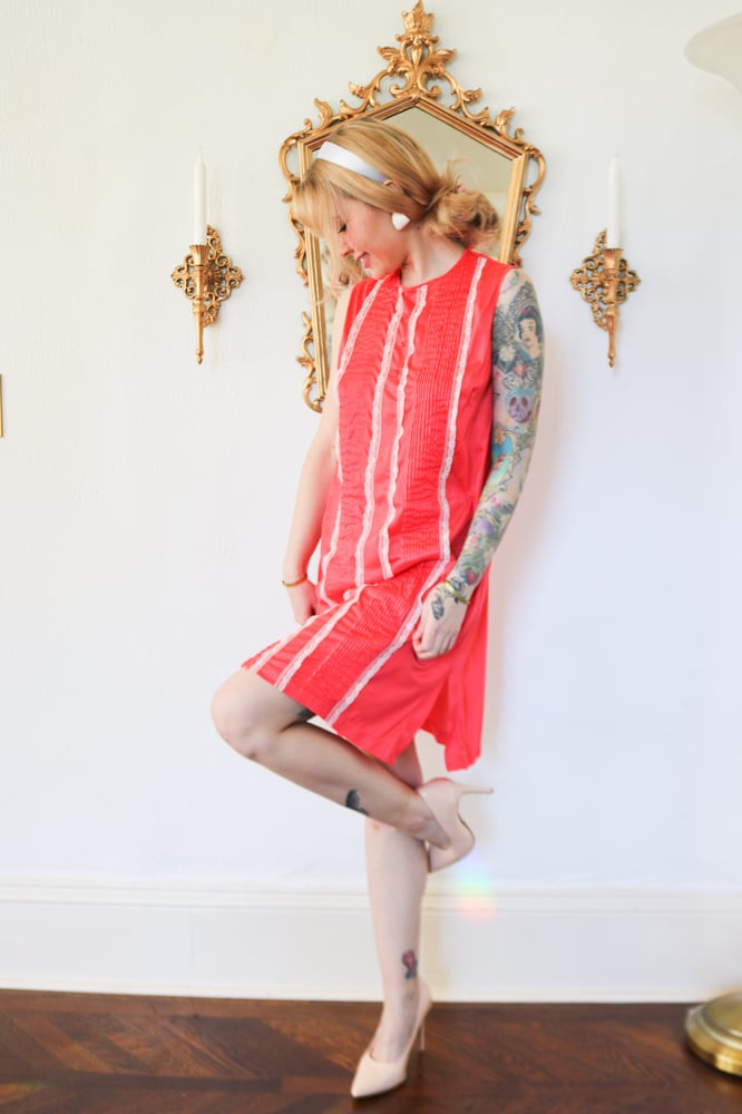 Image of Vintage 1980s Kayser Sherbet Colored Nightgown (Small) 