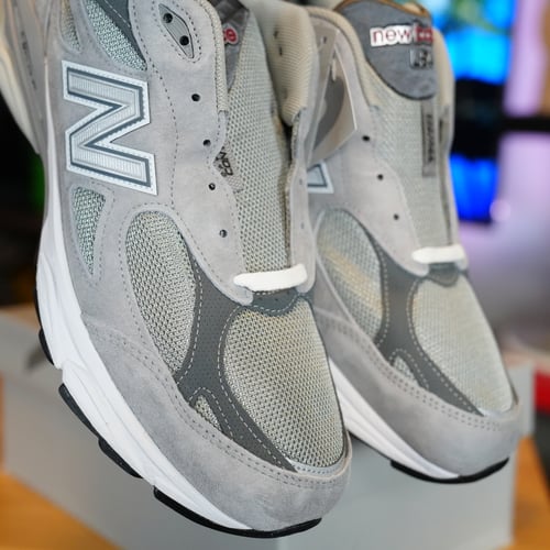 Image of New Balance 990v3 Grey
