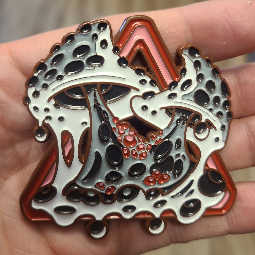 Image of "Rogue Morel" Mushroom Pin