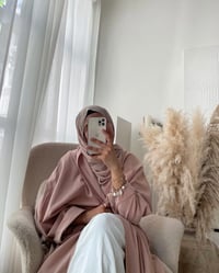 Image 1 of GULABI ABAYA [RUMAYSEH]