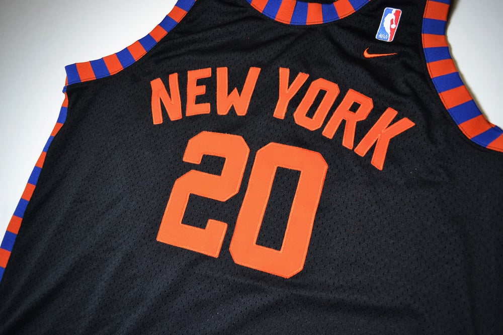 VINTAGE New York Knicks Mens Jersey XXL White Allan Houston 20 Basketball  Nike