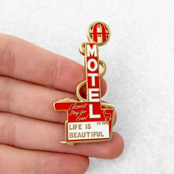 Image of DTLV Ambassador Motel Pin