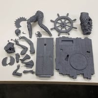 Image 4 of The Horror of Party Beach Model Kit