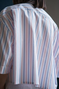 Image 3 of SHIRT 121