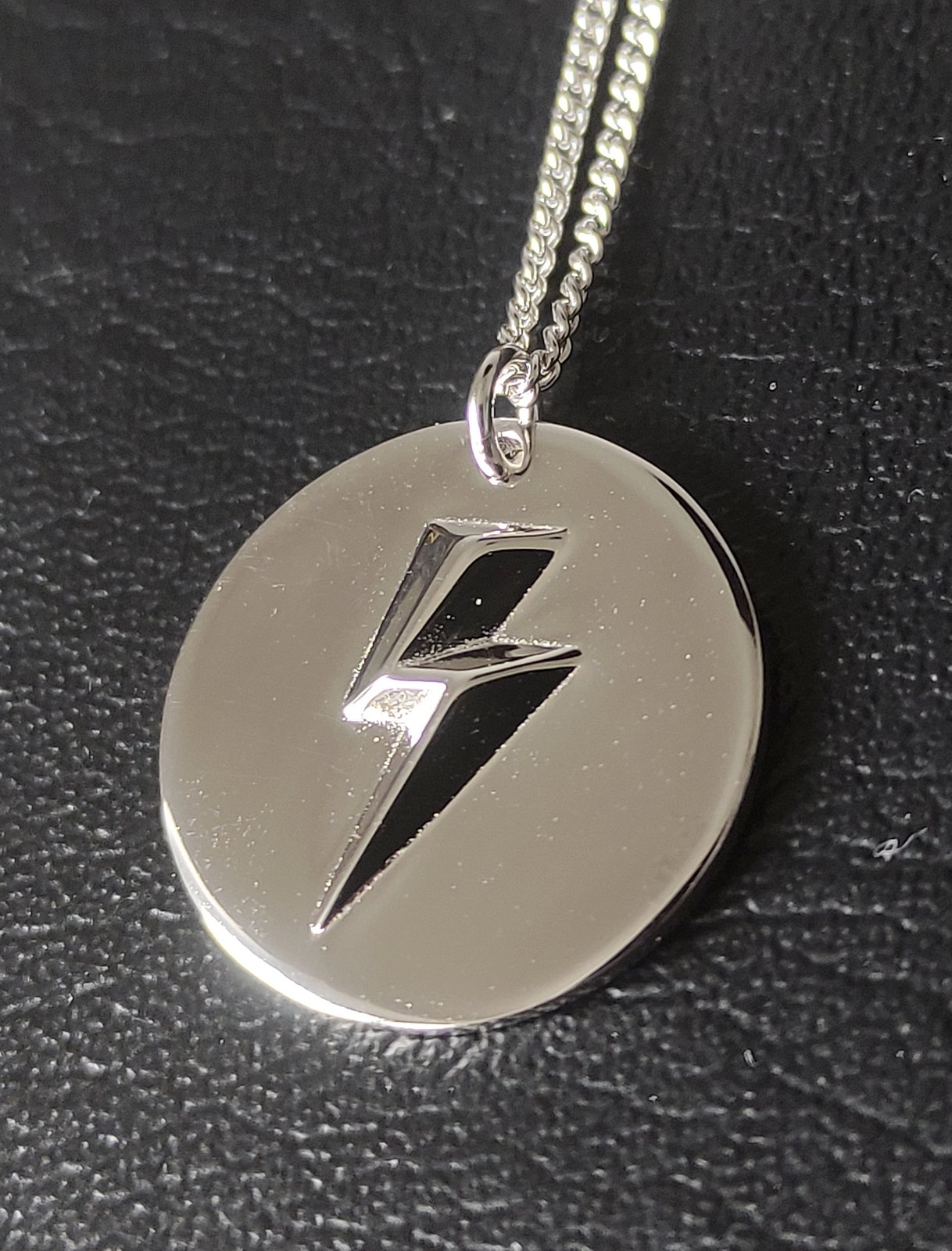 Silver 3D Lightning Bolt Circular Pendant and Chain (925 Silver