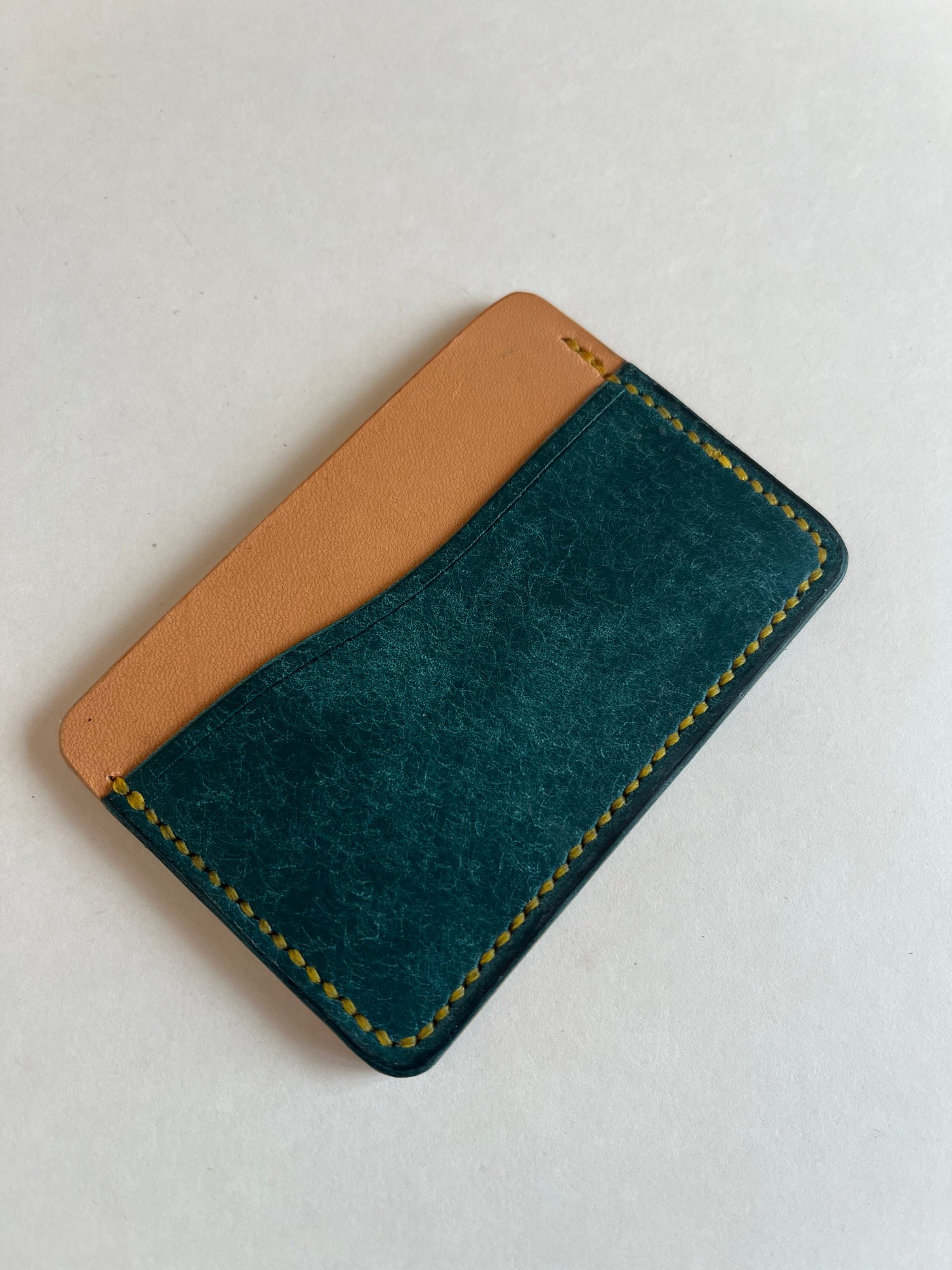 Image of Ortensia/Natural Horizontal Cardholder 