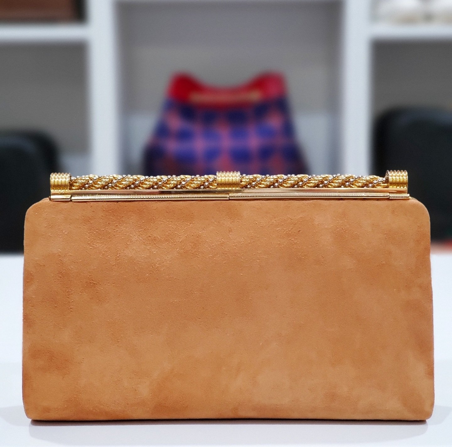 VINTAGE GUCCI FINDS Vtg. Gucci Tan Evening Clutch