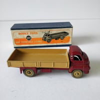 Image 4 of Dinky Toys Big Bedford Lorry 522 with Original Box Meccano Limited c. 1950s