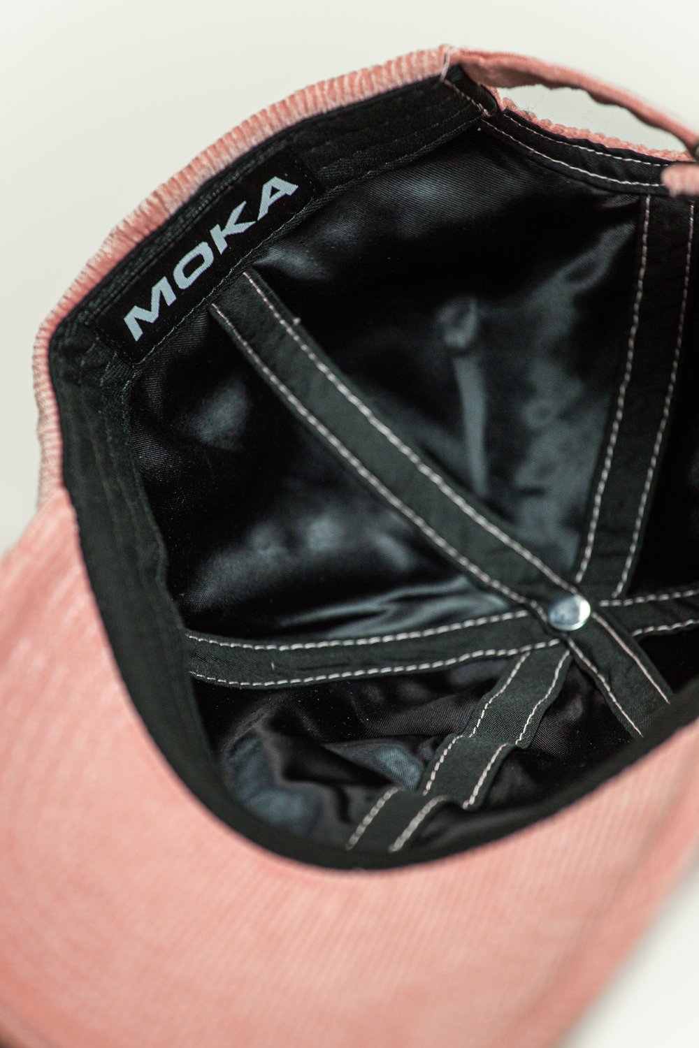 M cap pink