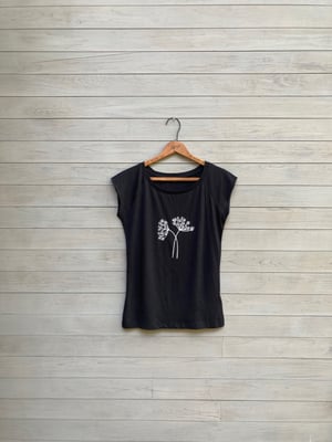 Image of Queen Anne's Lace Tee in Bamboo and Organic Cotton