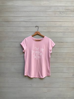 Image of Lily Tee in Organic Cotton