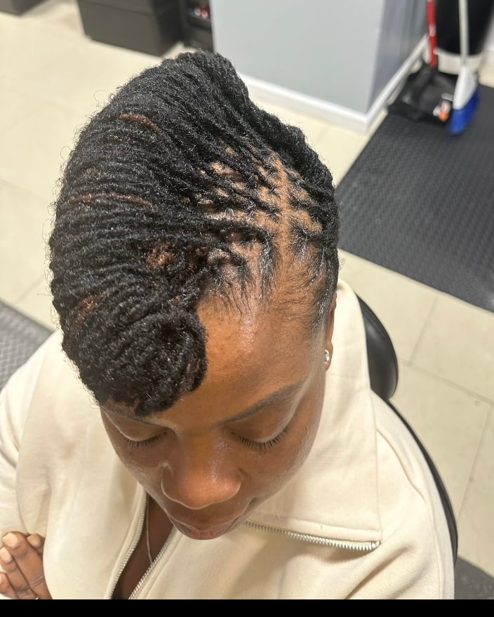 Image of MICRO LOCS STYLE