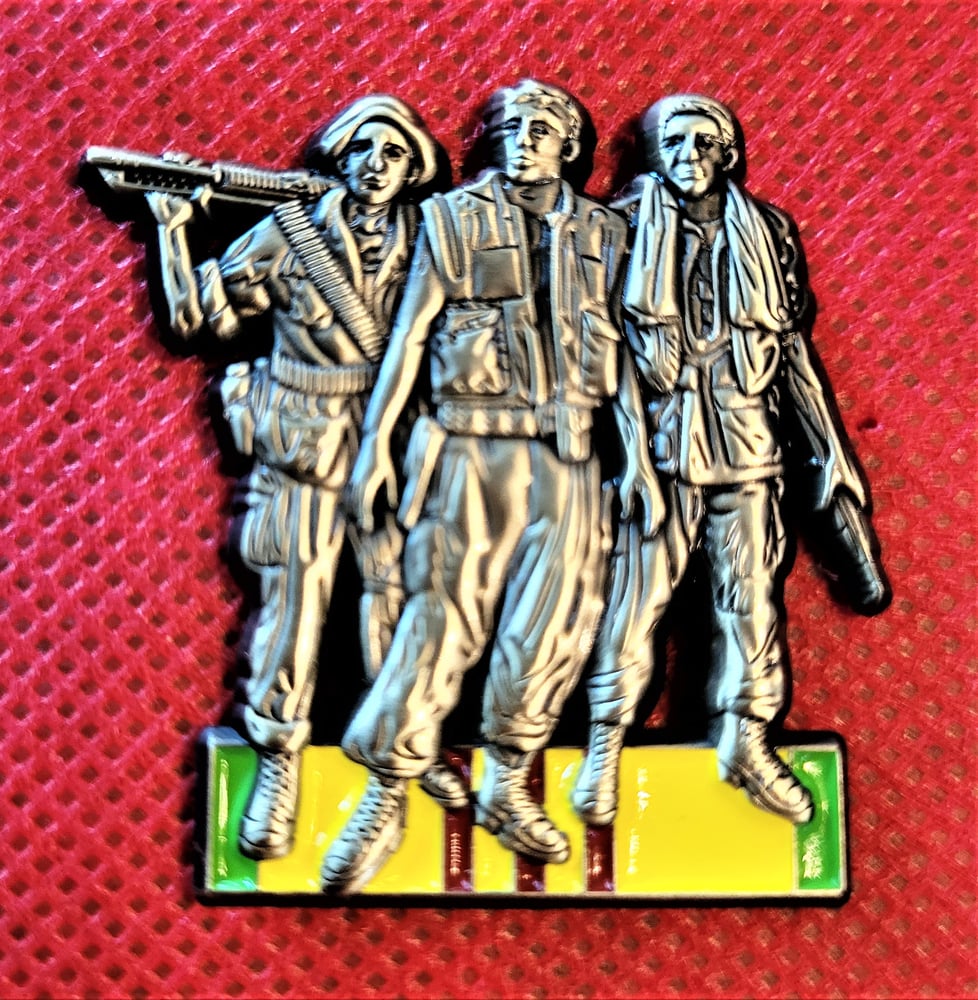 Image of Vietnam Veteran 3 Soldier Memorial Pin