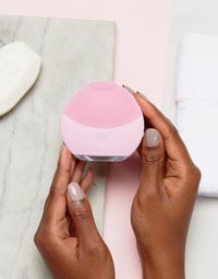 Foreo Luna Mini 2 Face Cleaning Brush