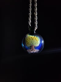 Image 1 of Realism tree pendant 🌳