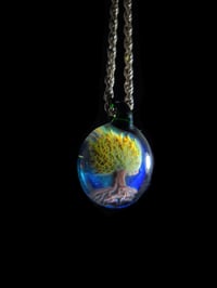 Image 2 of Realism tree pendant 🌳