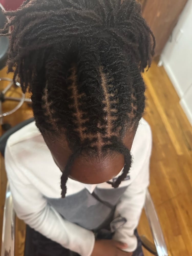 Image of SISTER LOC UPDO