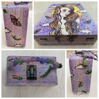 Image 4 of Purple Butterfly Purse