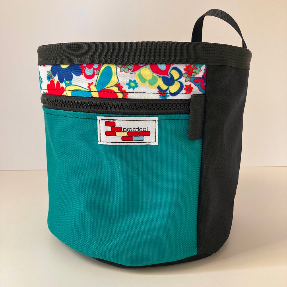 Jumbo Color Block Chalk Bucket