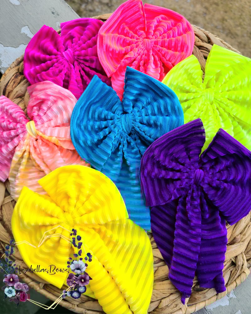 Image of Ribbed velvet 