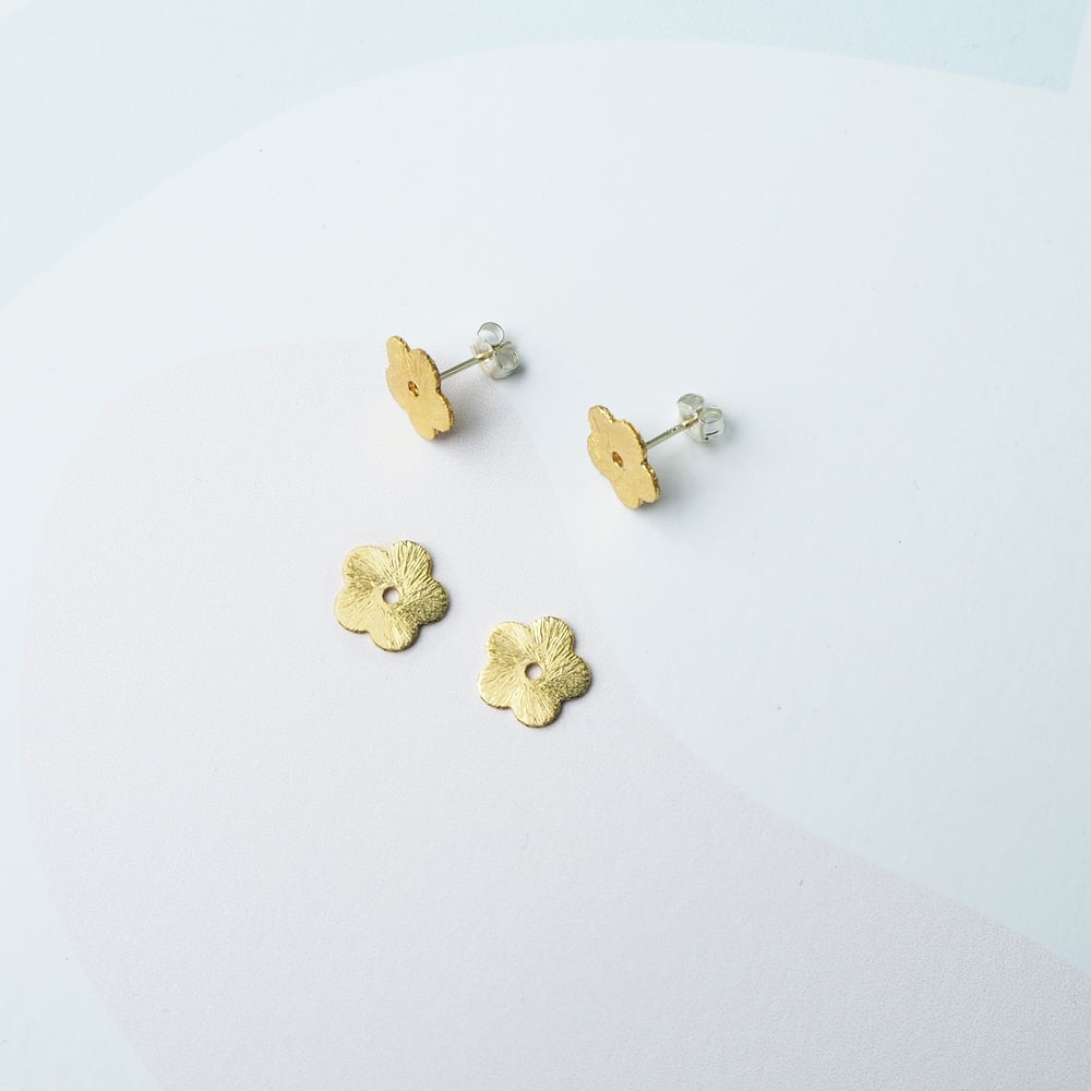 Image of Minima Large Studs Earrings