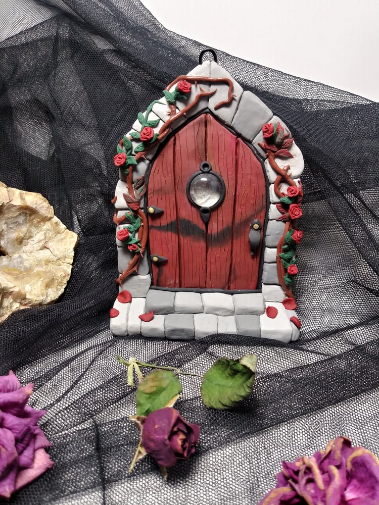 Image of Gothic Rose Fairy Door