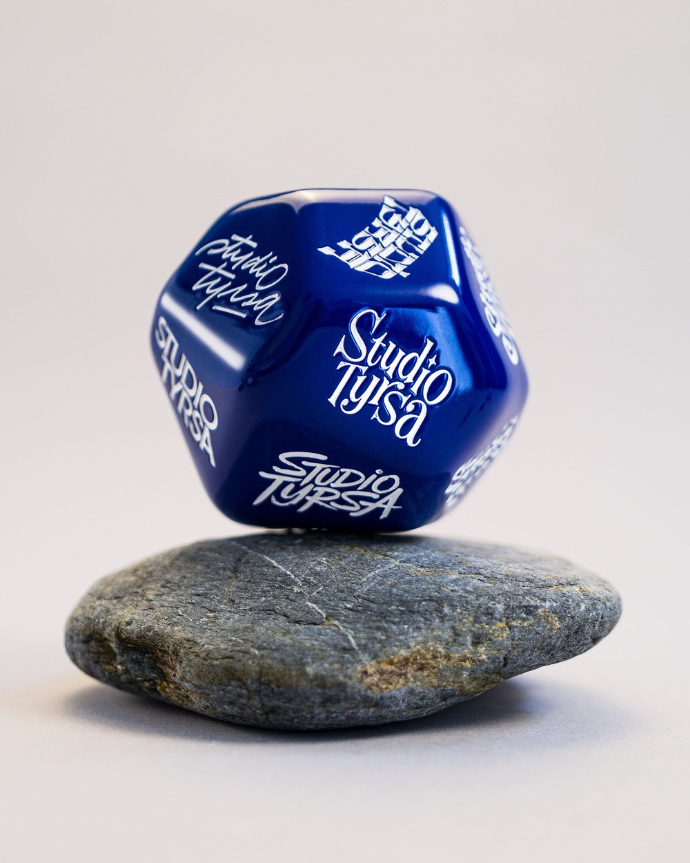 Image of STUDIO'S DICE