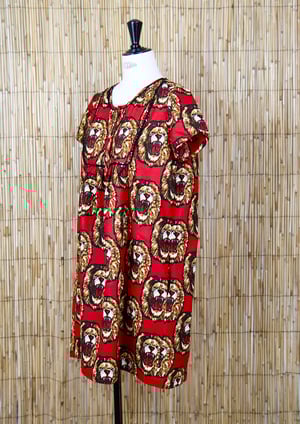 ROBE LION rouge 