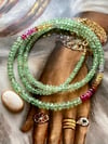 Collier Amulettes corail blanc  2 