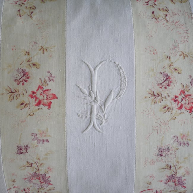 Heirloom Monogram Cushion -  P1