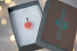 Image of Tiny Coral Pendant 