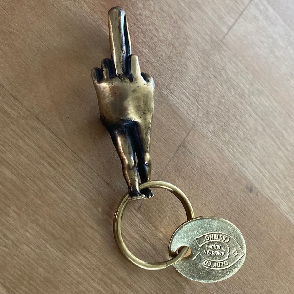 WALKING MIDDLE FINGER KEYHOOK