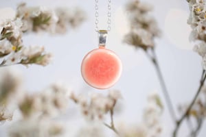 Image of Tiny Coral Pendant 