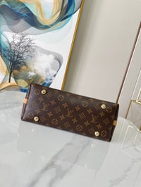 Image 5 of LV Carryall Tote