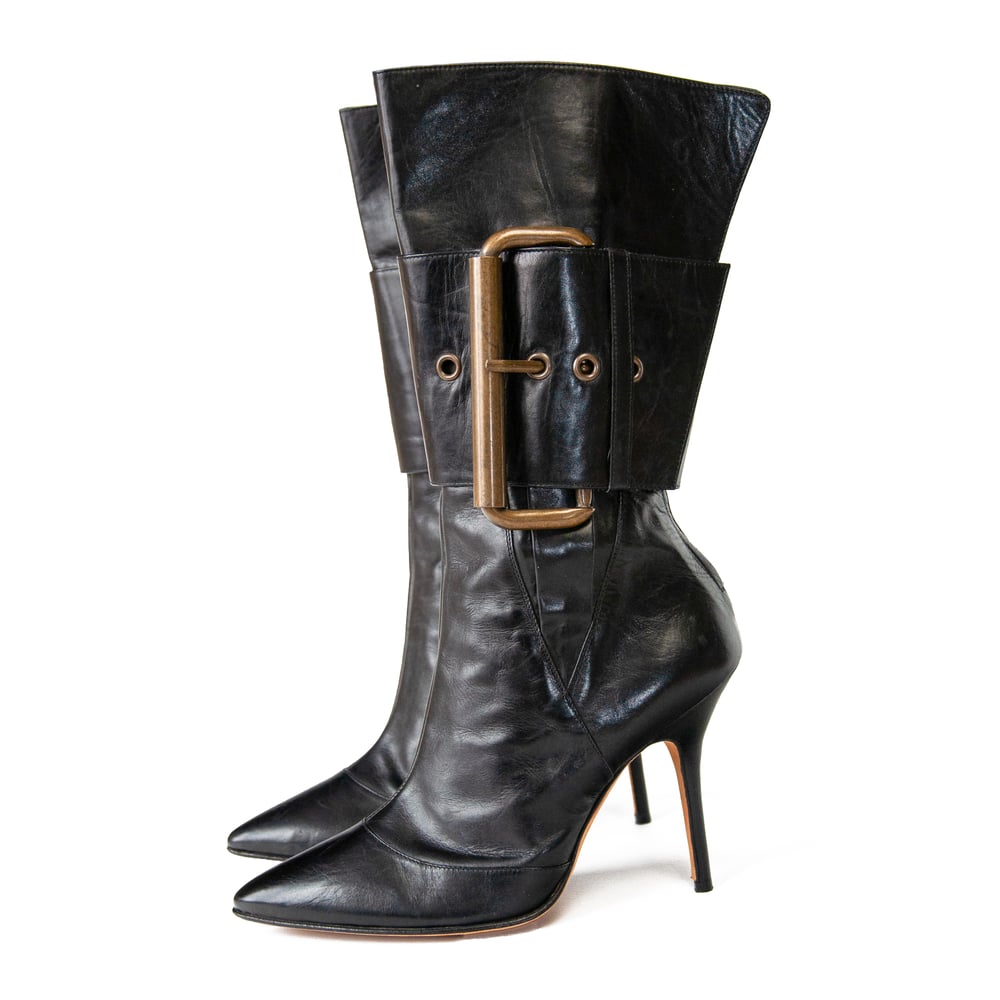 Image of Manolo Blahnik Black Leather Pointed Ankle Boots 