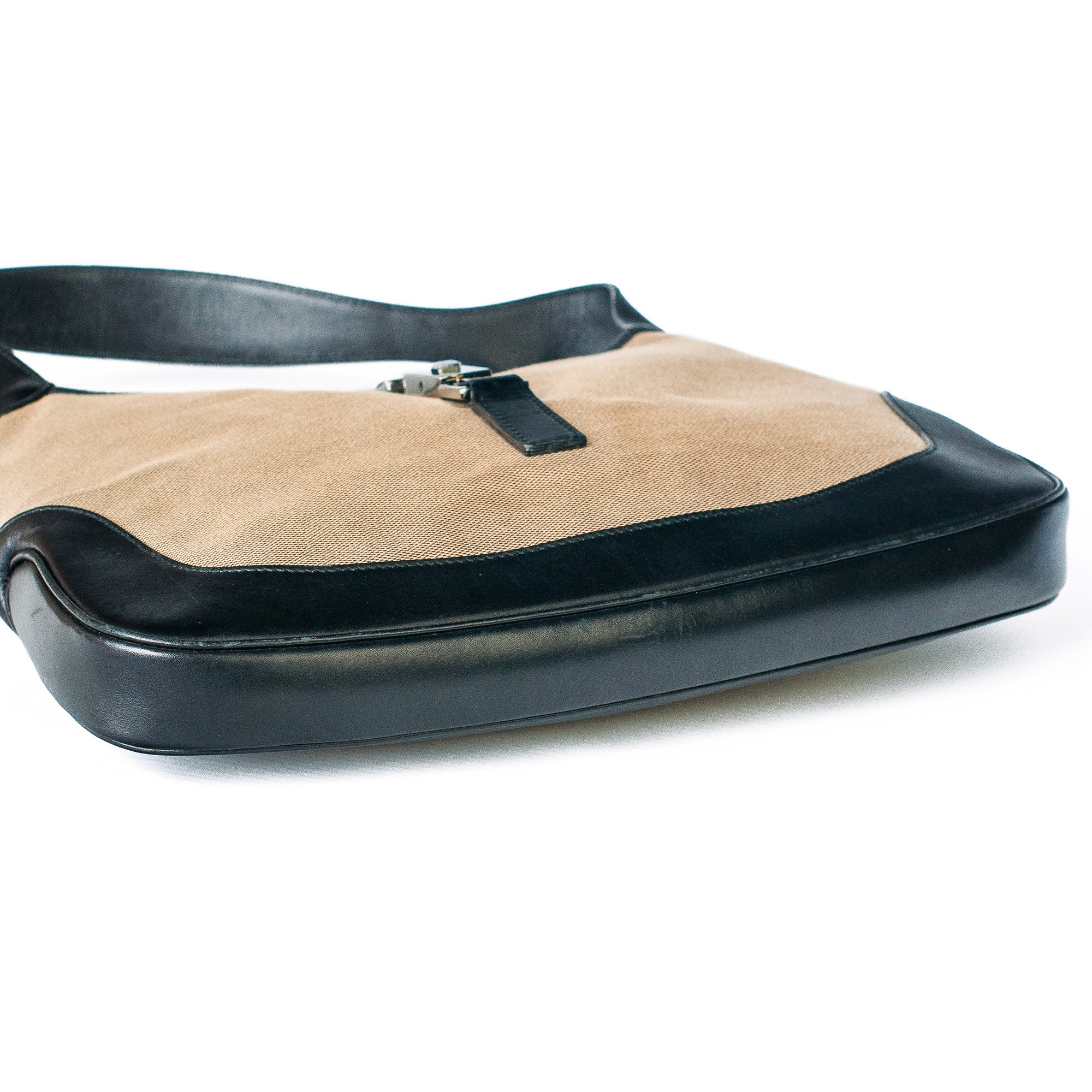 Image of Gucci Jackie Beige Canvas Leather Shoulder bag 