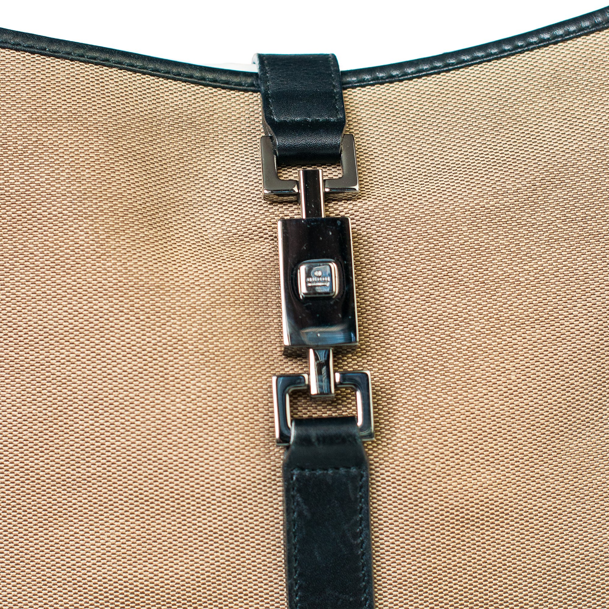 Image of Gucci Jackie Beige Canvas Leather Shoulder bag 
