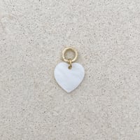 Image 1 of Charms breloque COEUR NACRE 