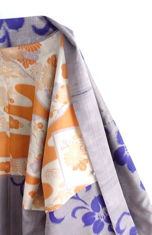 Image of Kort kimono af silke med orange blomsterflor - vendbar