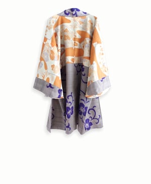 Image of Kort kimono af silke med orange blomsterflor - vendbar