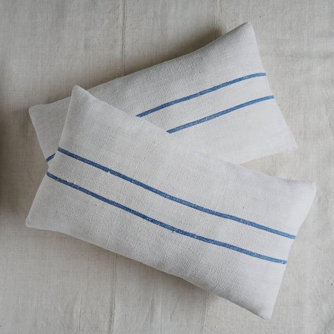 Pair - Medium Bench Grainsack cushions MB 1