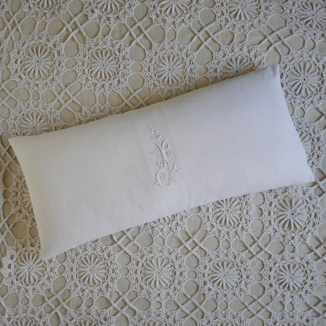 Large bench Monogram Cushion - J
