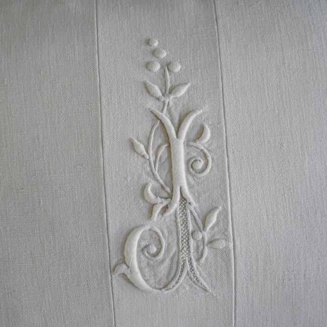 Large bench Monogram Cushion - J