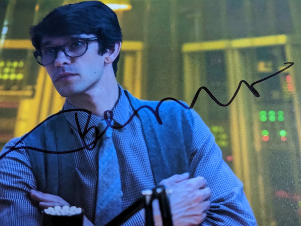 Ben Whishaw Signed James Bond 10x8!Photo
