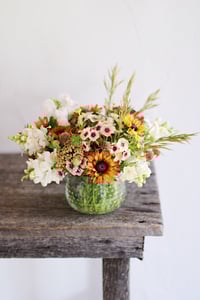 Image 1 of Floral FUNdamentals Workshop :: Sweet Summer Centerpieces