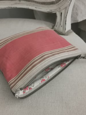 Image of Trousse simple plate Cuir {TSPC-18.11}